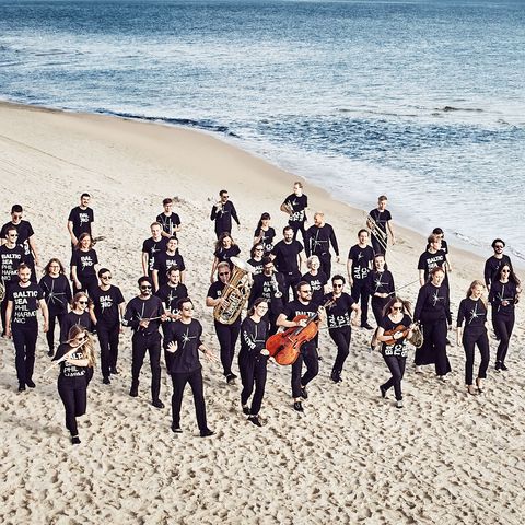 Bewerbung der 70. Spielzeit der Sinfoniekonzerte in der Stadthalle Mülheim an der Ruhr.