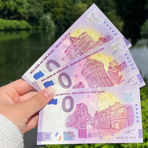 Mülheim-Souvenir: 0-Euro-Scheine mit Motiven aus Mülheim an der Ruhr, erhältlich in der Touristinfo